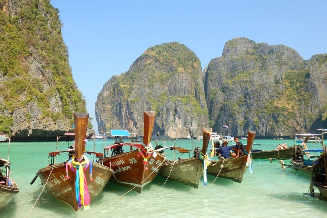 Boats-Phuket-Krabi-Phang-Nga-Baty-Andaman-Sea