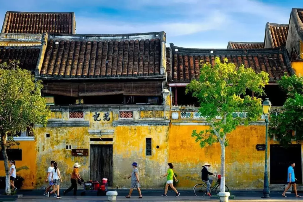 historical sidewalk ancient town hoi an city vietnam